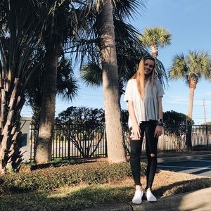 Meet your Posher, Alexandra